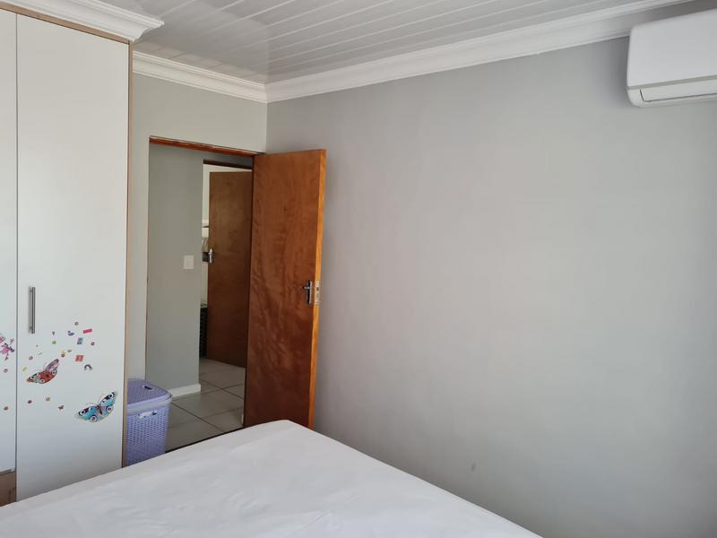 To Let 3 Bedroom Property for Rent in Kraaifontein East Western Cape